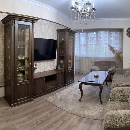 Apartment In Yerevan Exterior photo